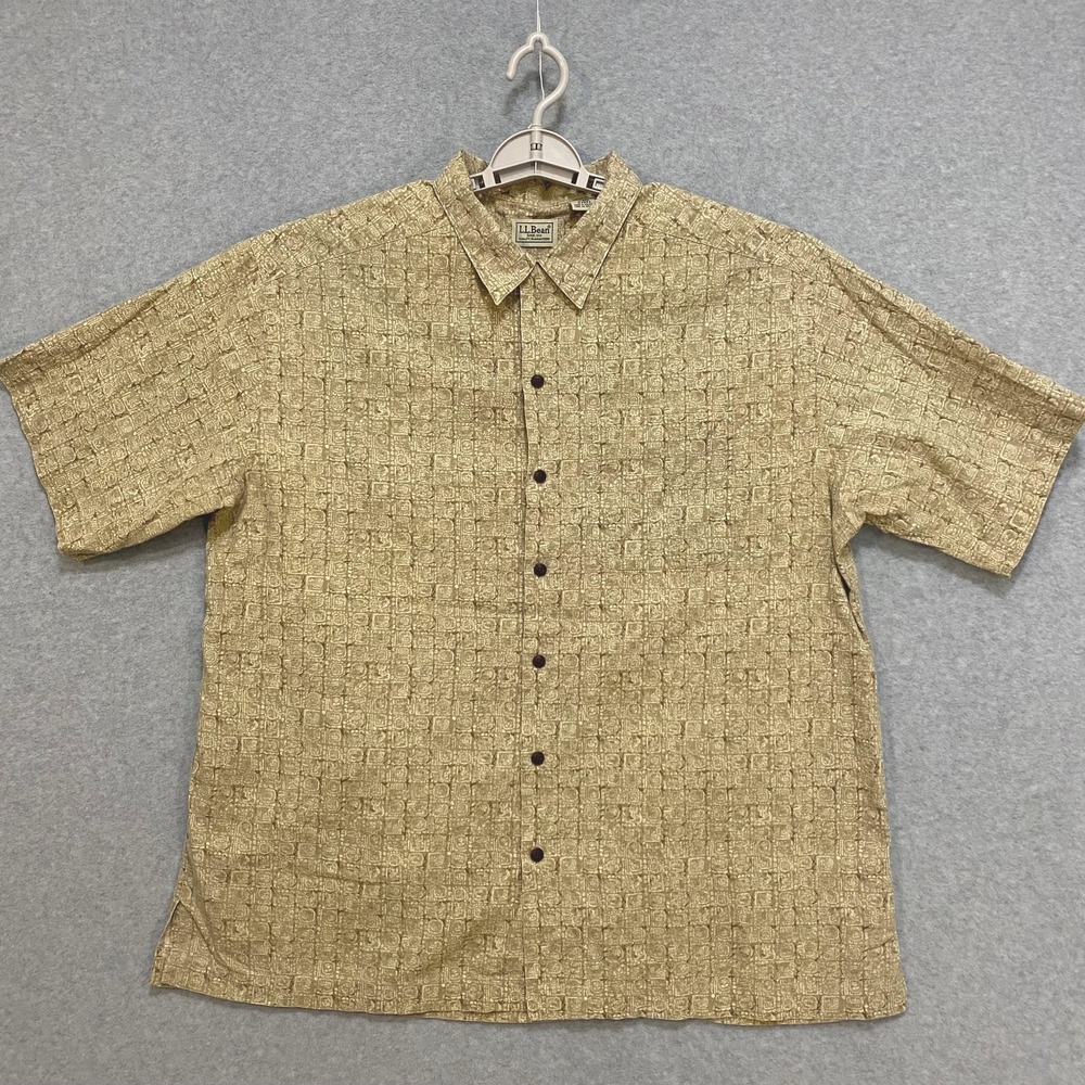 LL BEAN Men's Large Button Front Shirt Short Sleeve Tan Aztec Geometric Print